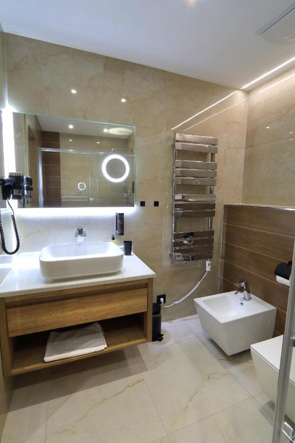 Apartman Gold Akvamarin Bešeňová Exteriér fotografie
